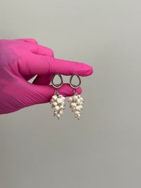 Image 3 of White Pearl Clusters (Silver)
