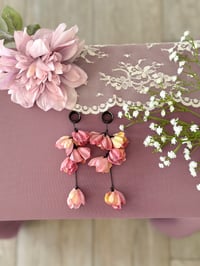 Image 1 of Oversized Blush Pink Flowers (BLACK)