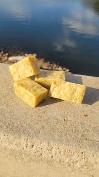 Image 3 of Lemon Tea Tree Soap