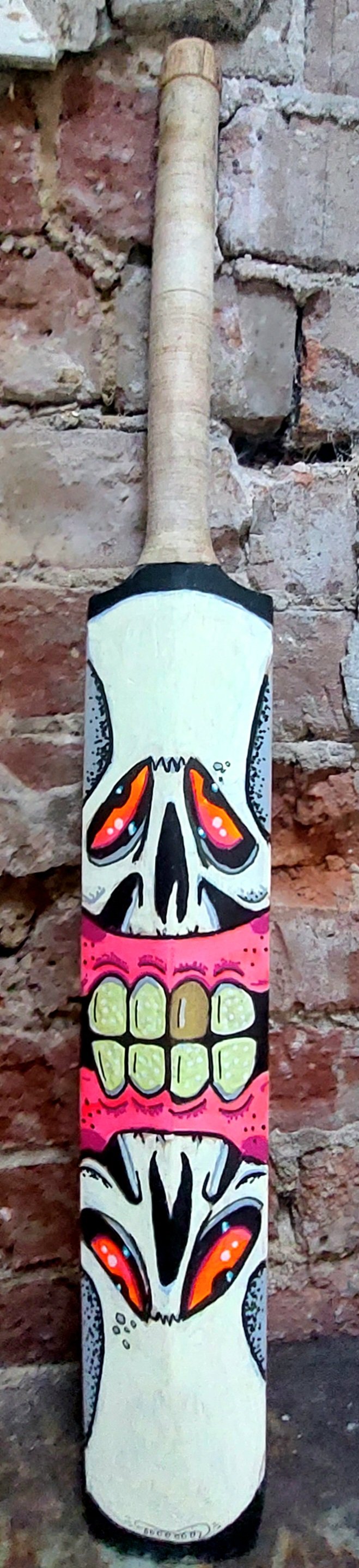 Skull Duet & Toof Cricket Bat 