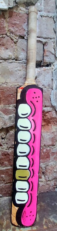 Image 4 of Skull Duet & Toof Cricket Bat 