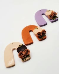 Image 4 of Earrings | Aretes Kimi (+ Colors )