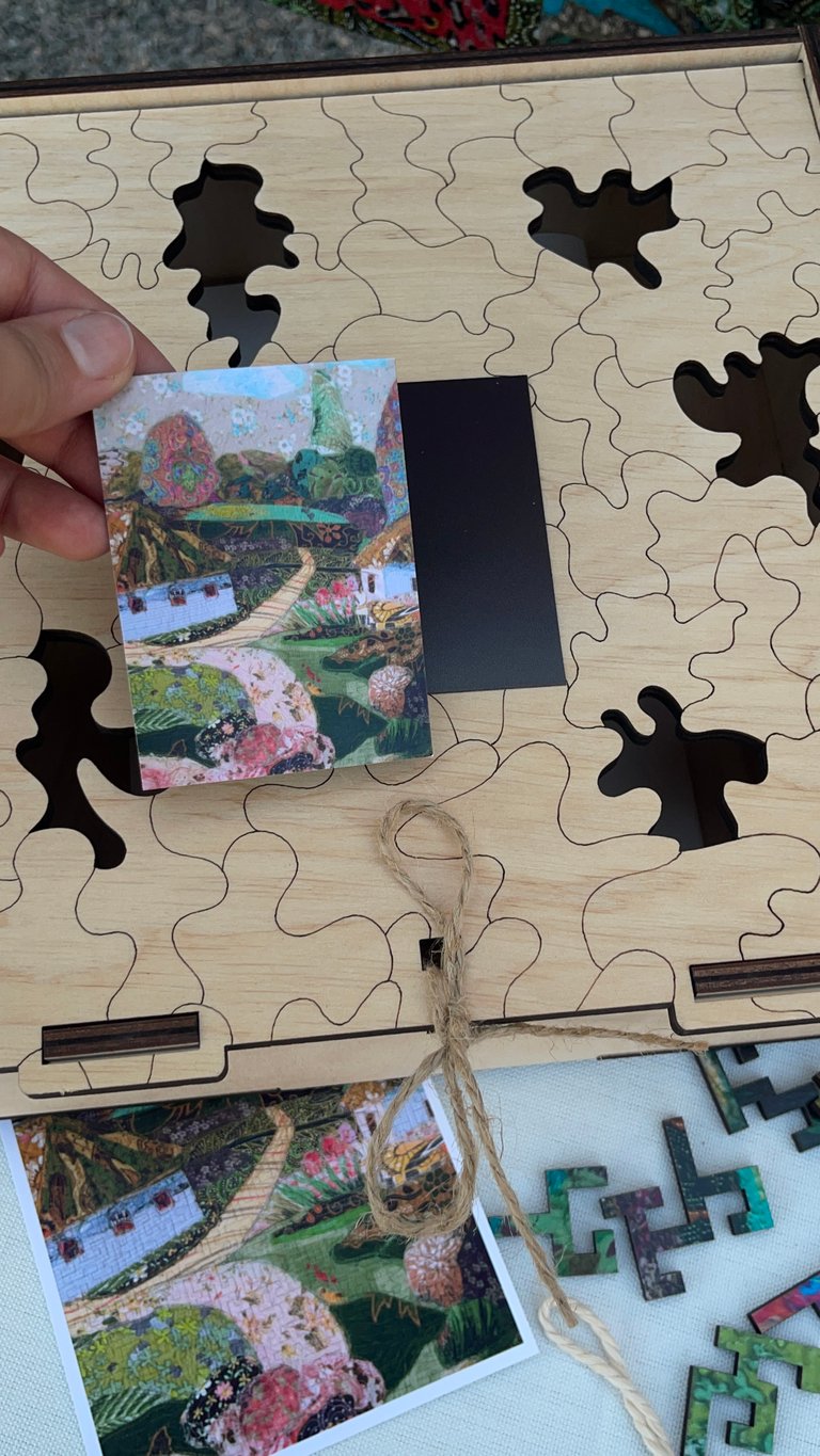 Wooden puzzles, based on artworks Image 4