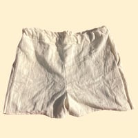 Image 2 of Tulip Shorts (xL/xxL) white