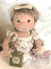 Image 3 of Betsy, 25” Sun-Kissed Girl