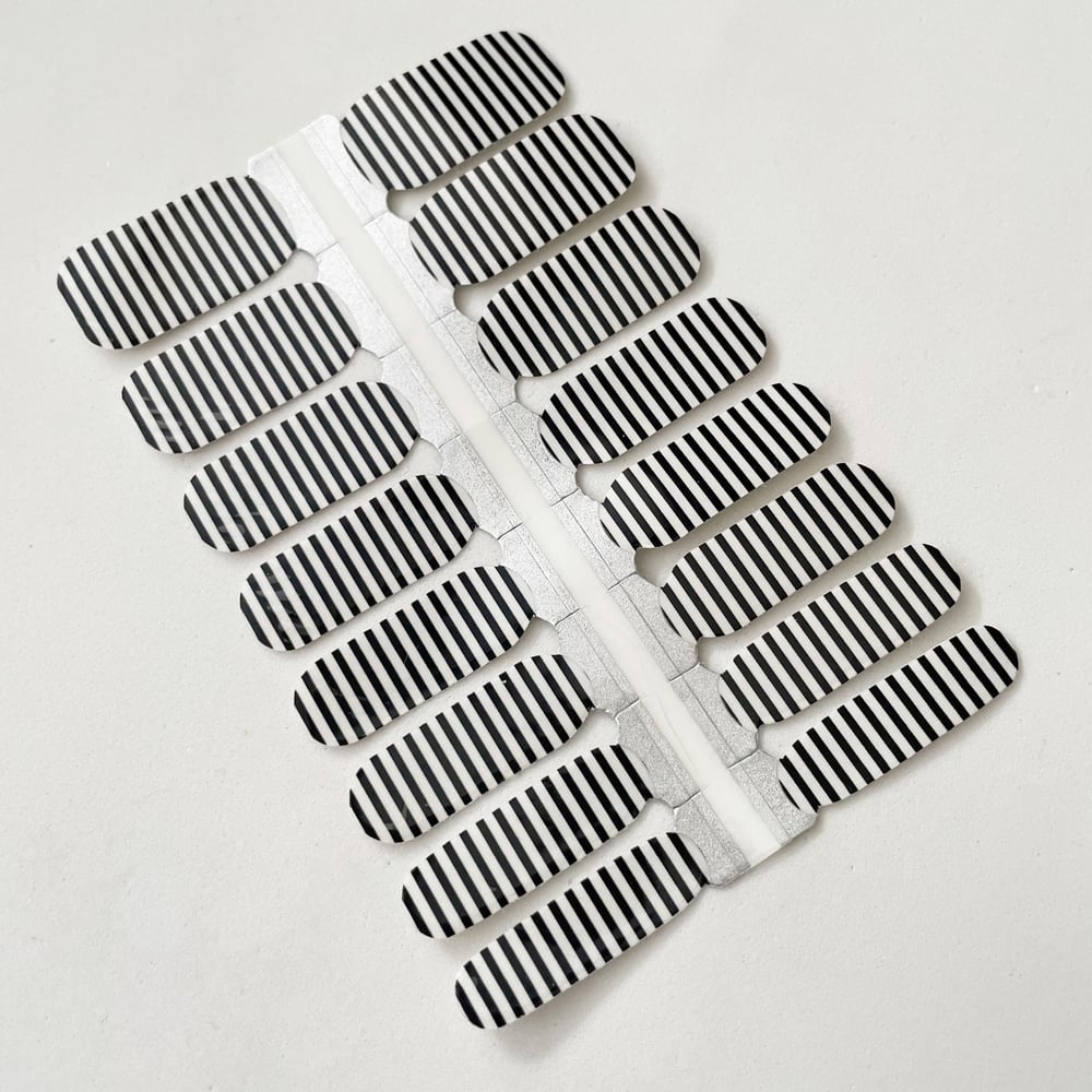 Black Midi Nail Polish Strip