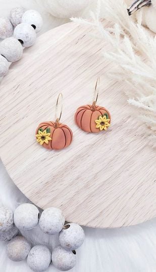 Image of Sunflower Pumpkin Dangle