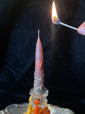 Image of 𝔙𝔦𝔯𝔤𝔬 ℭ𝔞𝔫𝔡𝔩𝔢𝔰