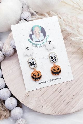 Image of Spooky Vibes Stud Pack