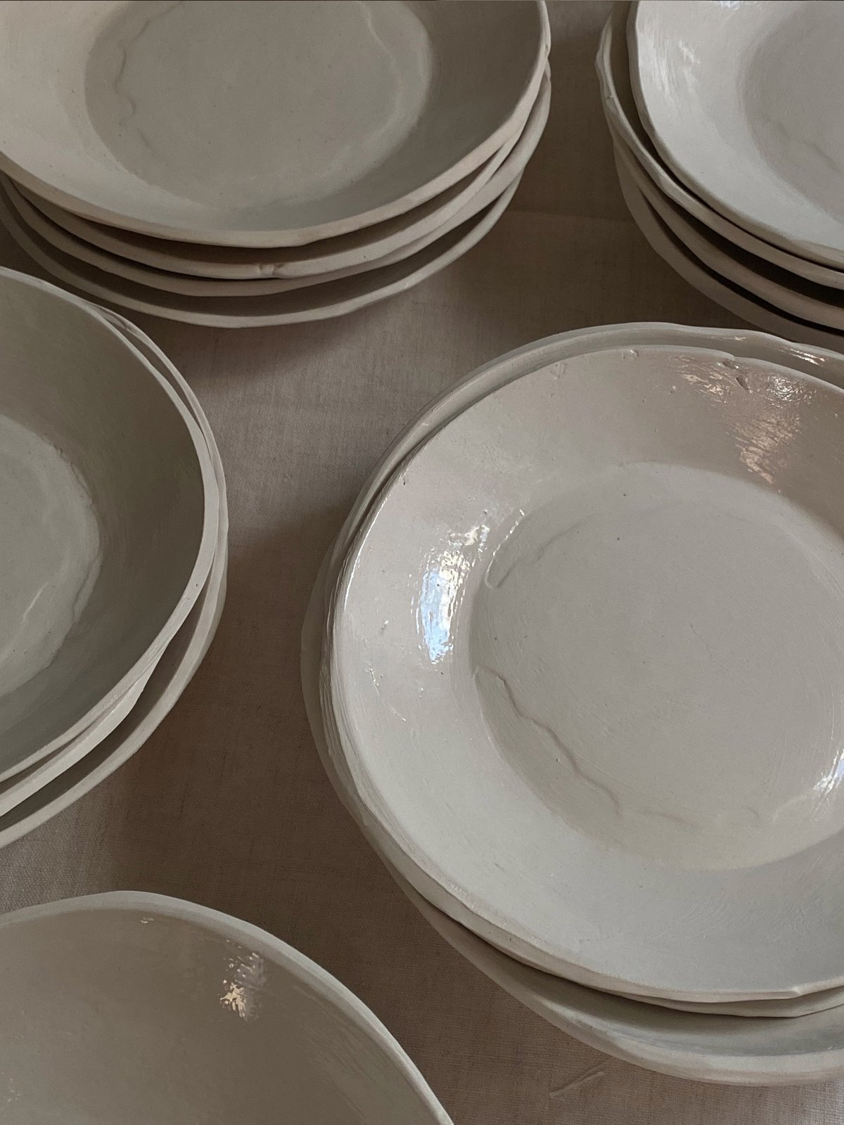 Les Assiettes en Blanc