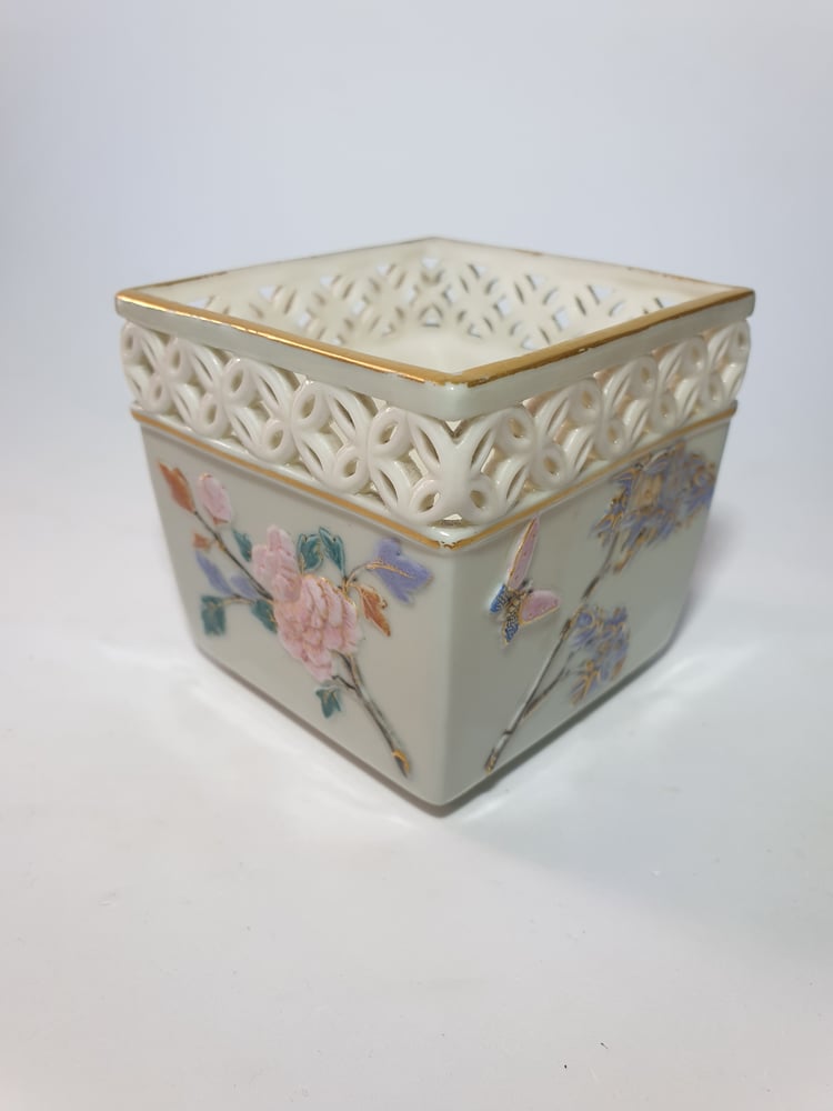Image of Royal Worcester Reticulated Pot