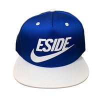 Image 2 of ES SWOOSH SNAPBACK 3D ROYAL