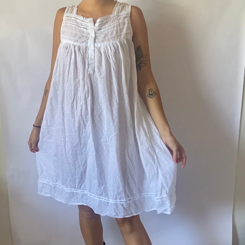 White Cotton Lace Night Gown