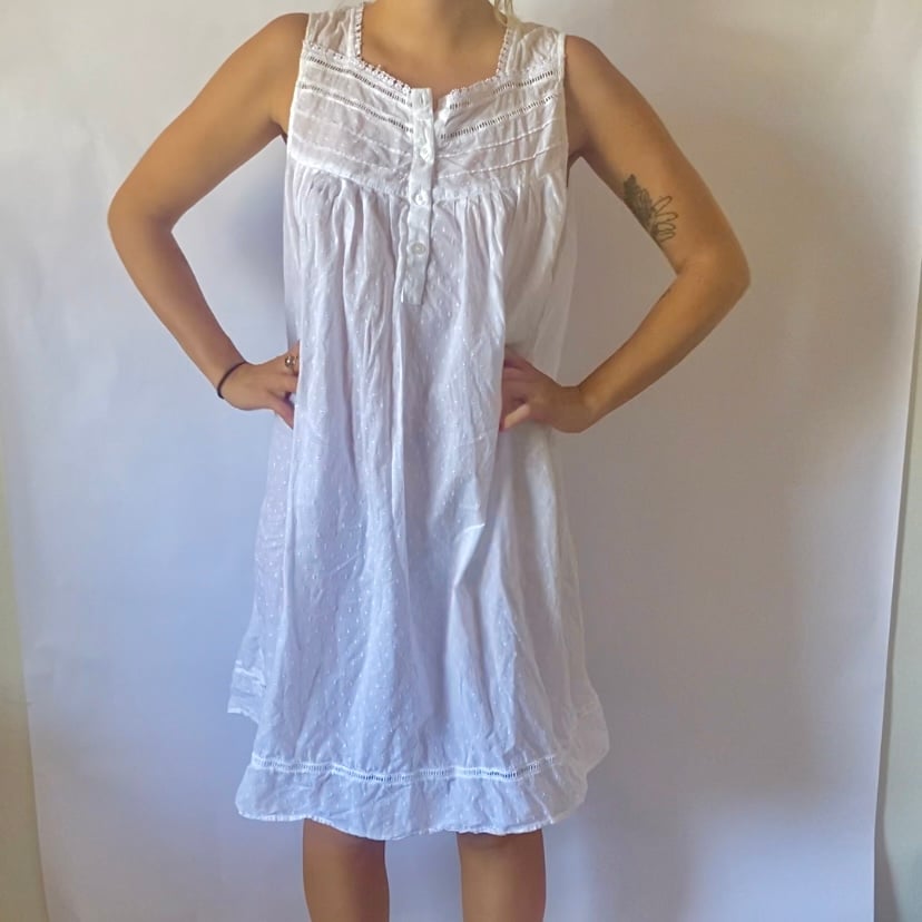 White Cotton Lace Night Gown