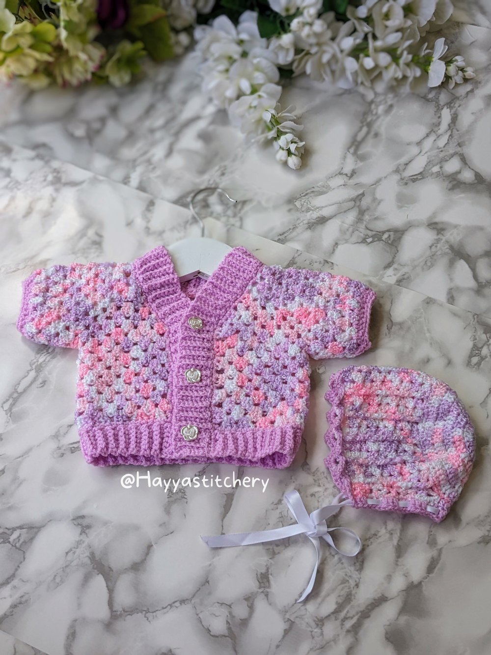 Image of 0-3m baby girl sweater and bonnet