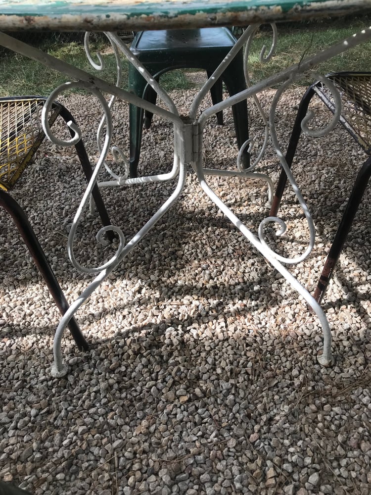 Image of Table ronde de jardin