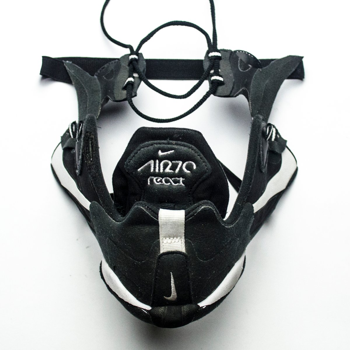 SNEAKER MASK / BLACK WHITE REACT | ALBINOHECTOR