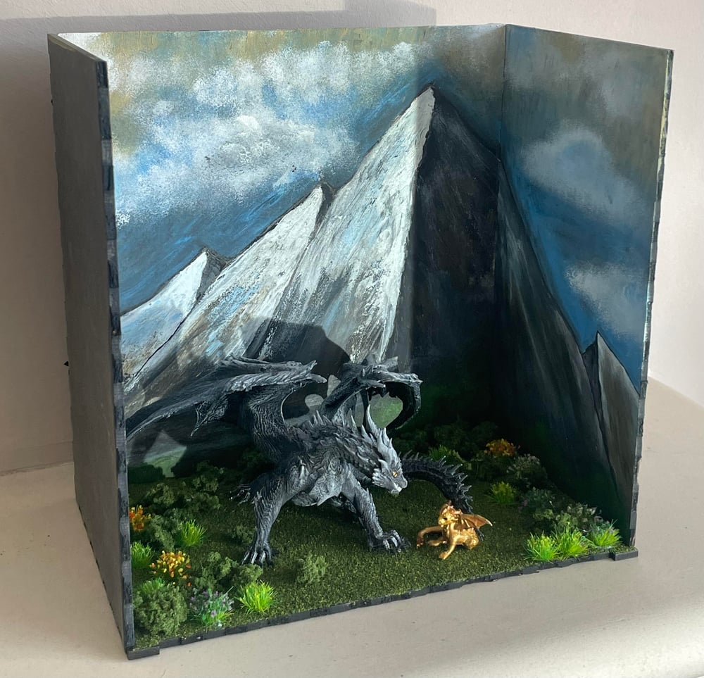 Image of Officially Licensed Fourth Wing Tairn &  Andarna book nook