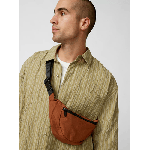 Image of BAGGU Crescent Fanny Pack