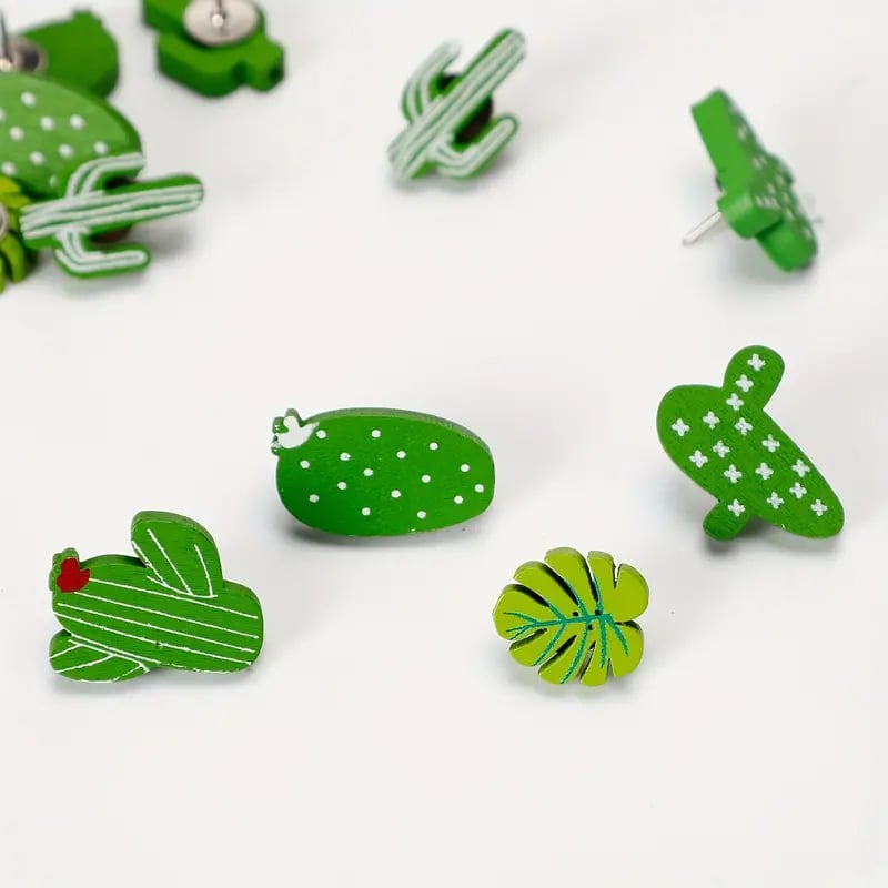 Image of Thumb tacks