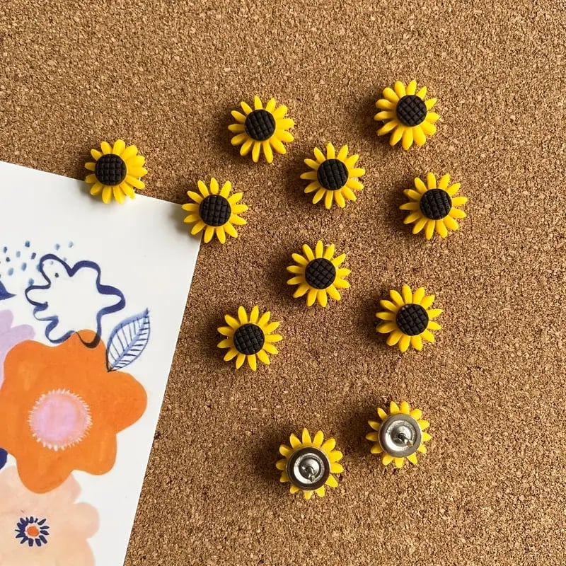 Image of Thumb tacks