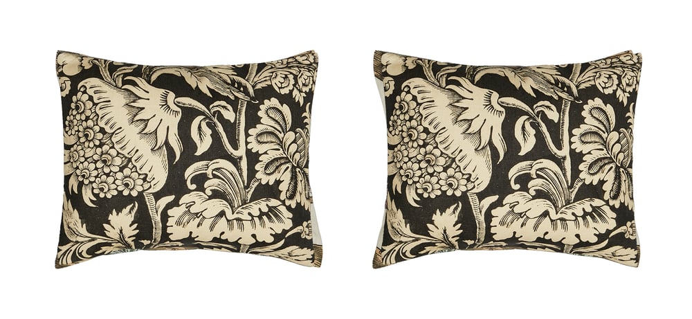 Image of Pair of Linen Pillow Cushions - Grand Pavots Pattern - Designed and Made in Paris