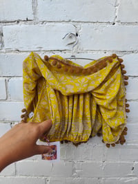 Image 5 of Gypsy top pompom yellow 