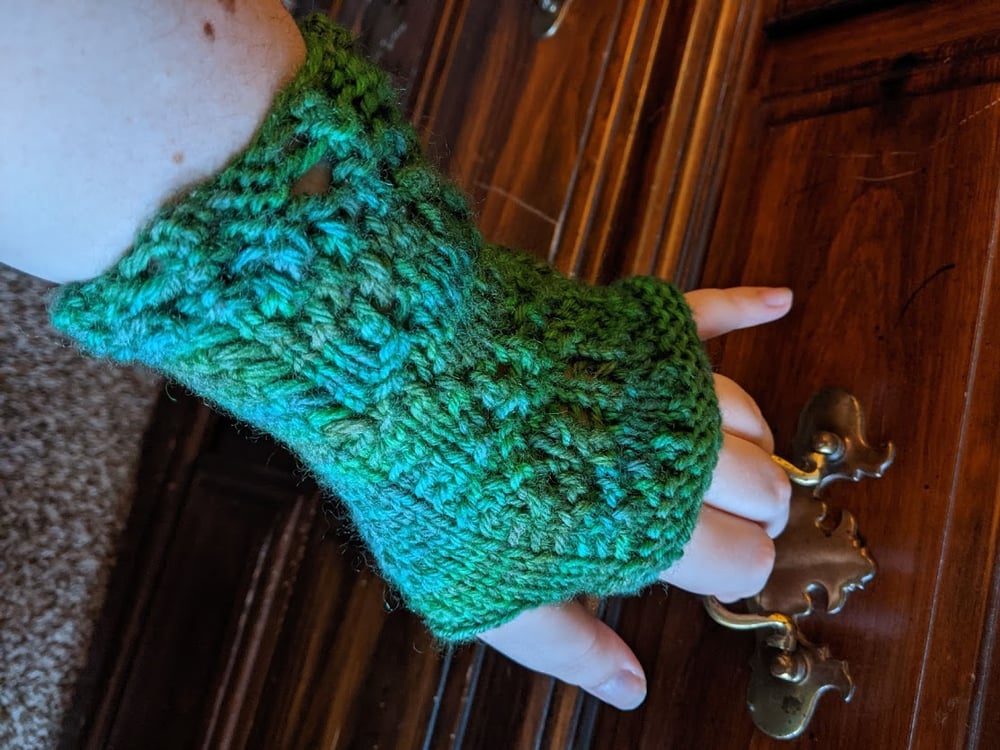 Image of Mori Gloves Pattern Kit