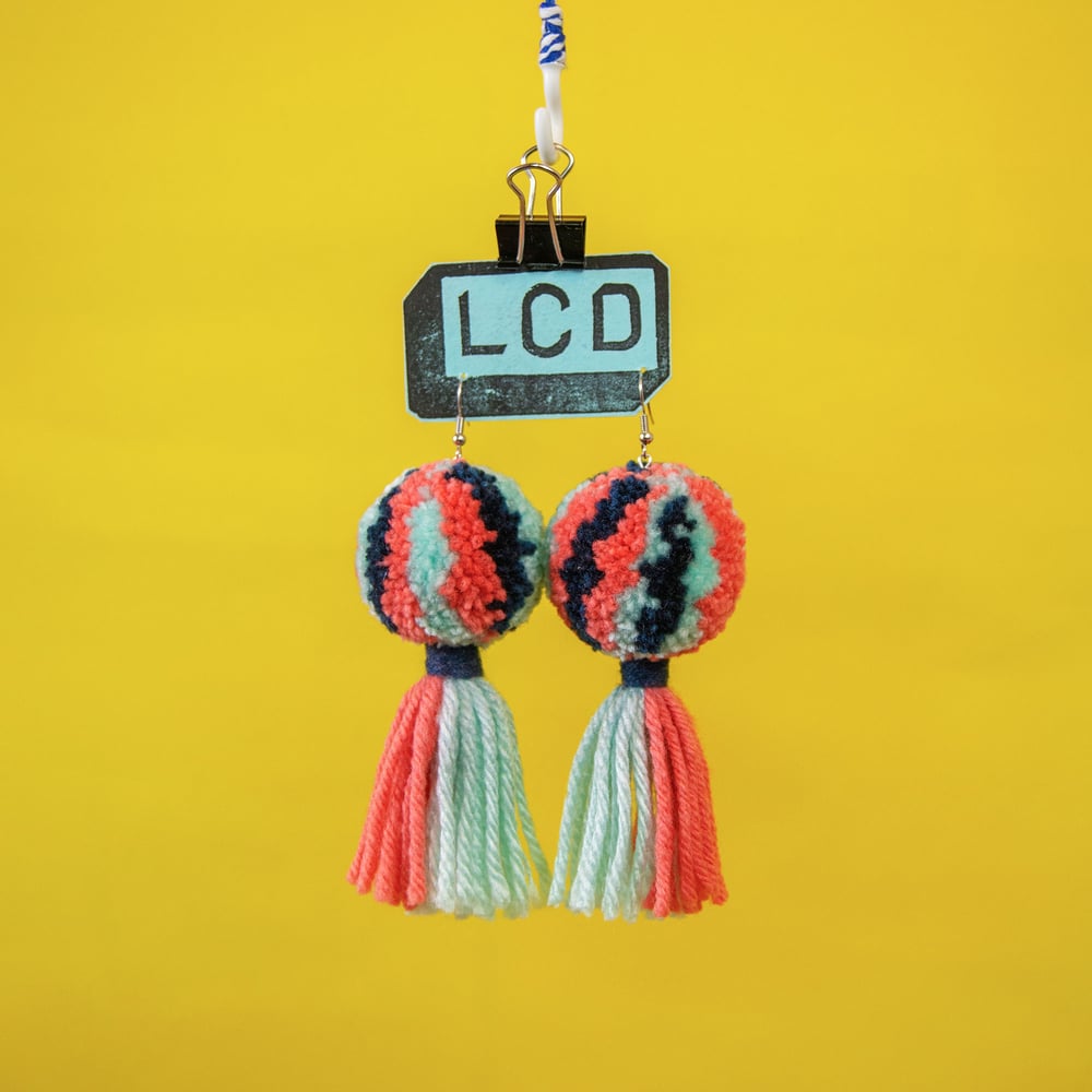 Bubblegum Pom&#8209;Tassels