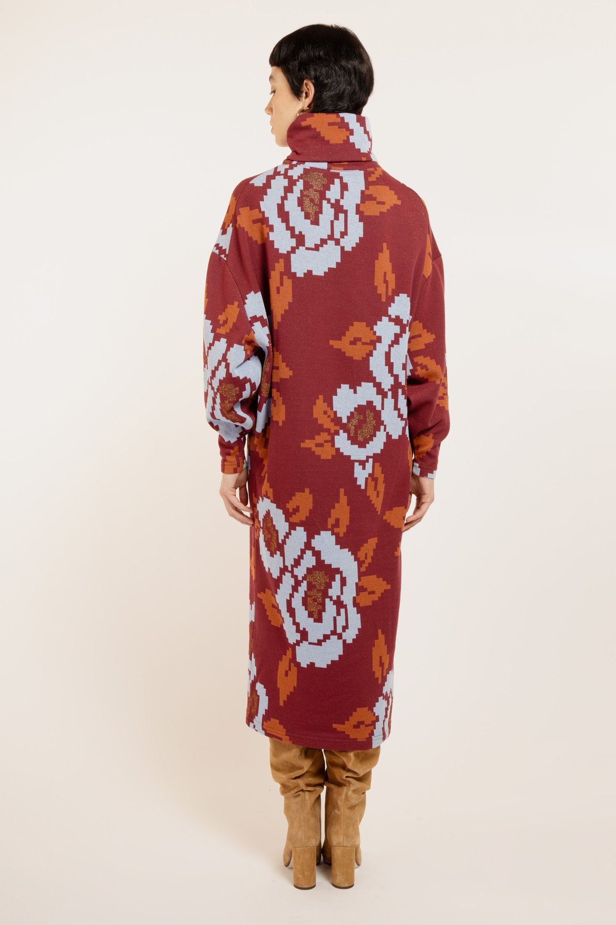 Image of ABITO AVIGNON MAXI ROSA VINO