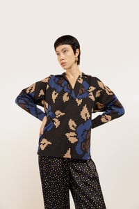 Image 2 of MAGLIA MACAO MAXI ROSA NERO €148 - 50%