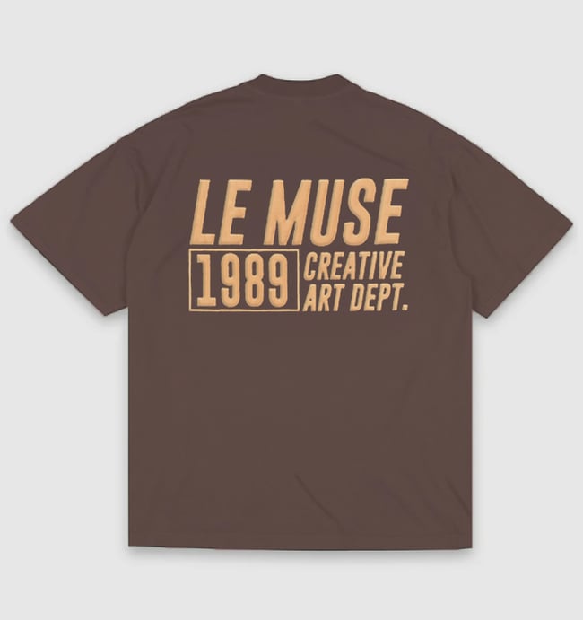 LE MUSE ARTIST MOCHA TEE