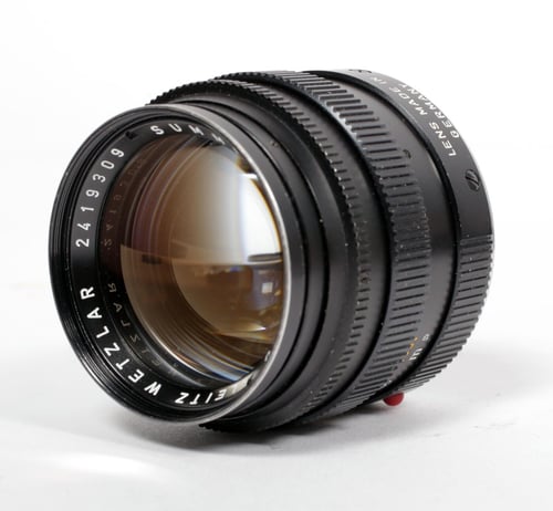 Image of Leica Leitz Summilux M 50mm F1.4 lens V2 E43 + 12586 shade #309
