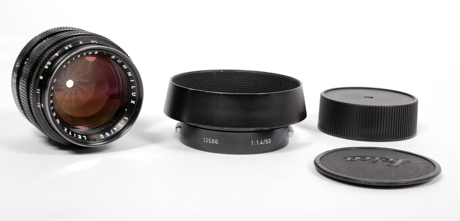 Leica Leitz Summilux M 50mm F1.4 lens V2 E43 + 12586 shade #309