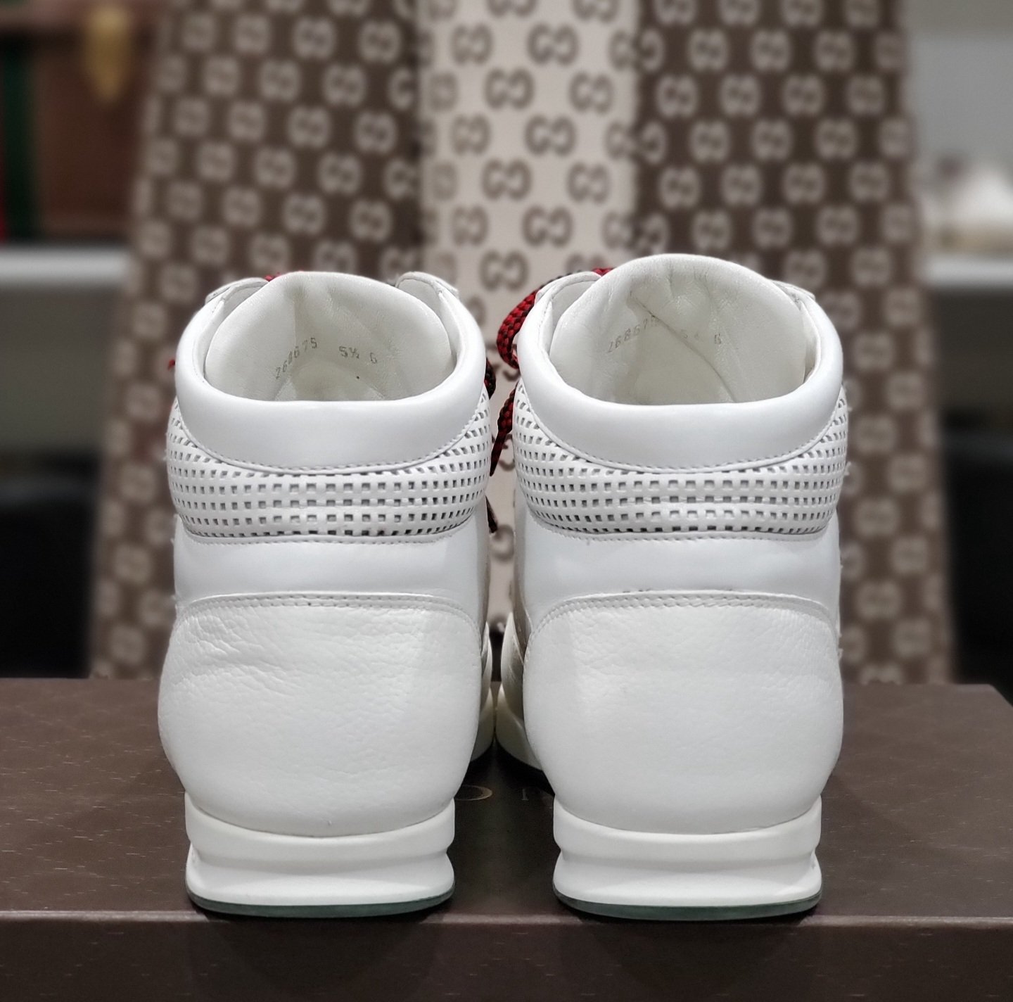 Gucci high top outlet white sneakers