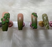 Image 1 of HUNTER GREEN OMBRÉ SET