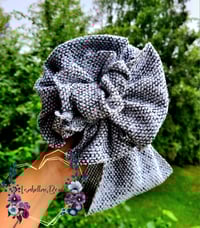 Image 3 of Sweather Knit