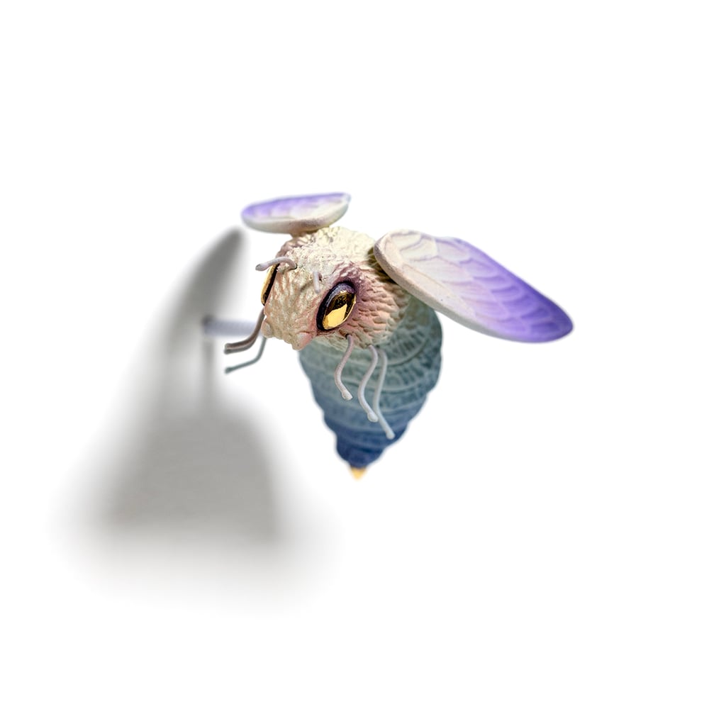 Image of Bee (off white) by Calvin Ma X Erika Sanada