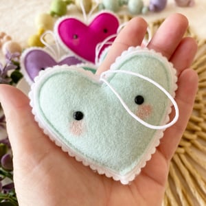 Image of Mini Hearts
