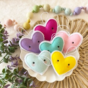 Image of Mini Hearts