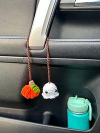 Image 3 of Spooky Ghost and Pumpkin car buddy