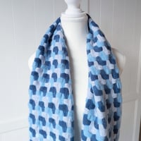 Image 3 of Handwoven Merino Scarf Lambswool Australian Handmade