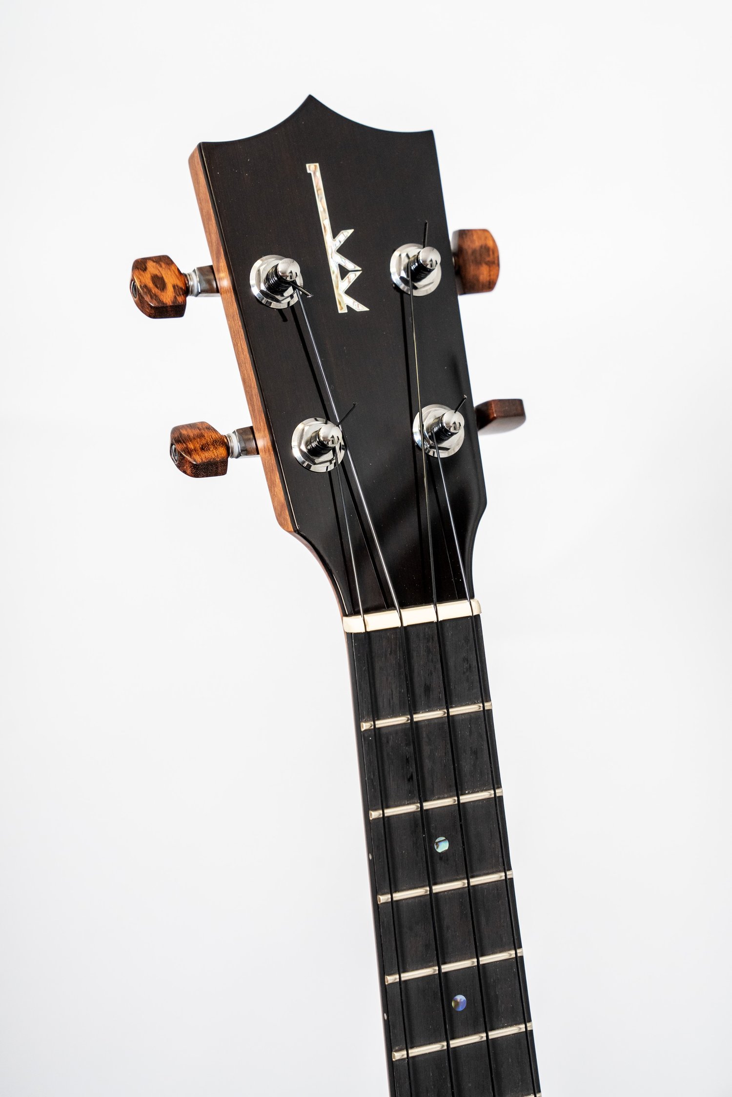 Image of Kamaka HF-3D2 Deluxe 2 Curly Koa Tenor #230402