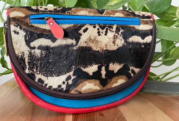 Image of Pebbles Crossbody Bag