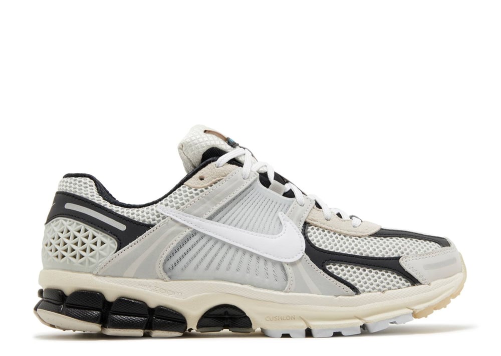 NIKE AIR ZOOM VOMERO 5 ‘SUPERSONIC’