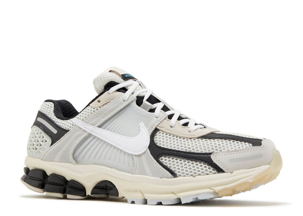 NIKE AIR ZOOM VOMERO 5 ‘SUPERSONIC’