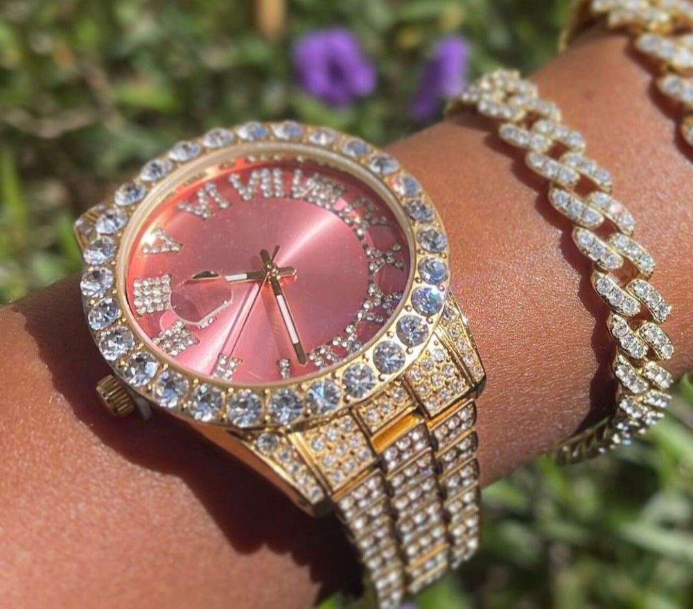 Image of Watch sets 