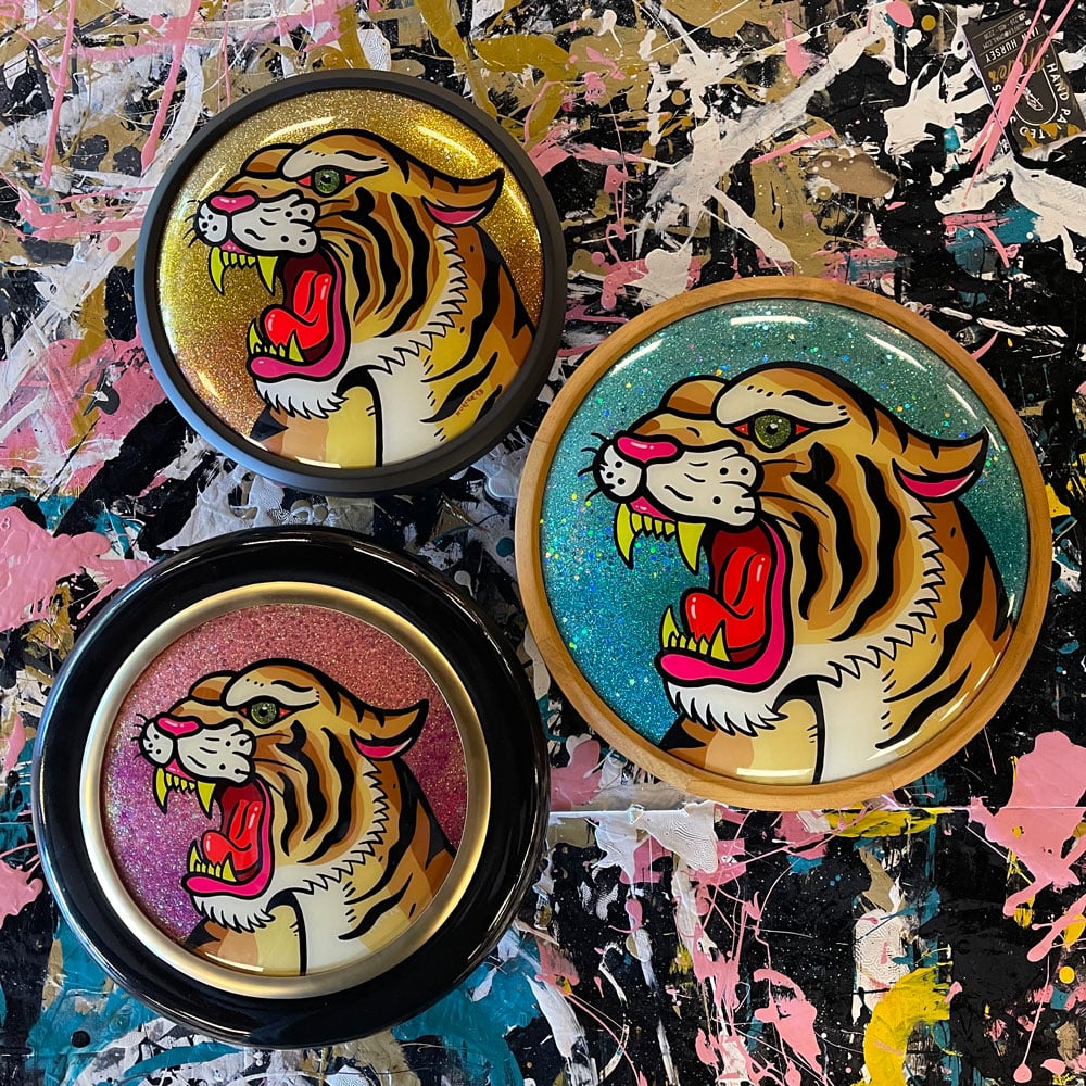 Tiger- Bubble glass painting