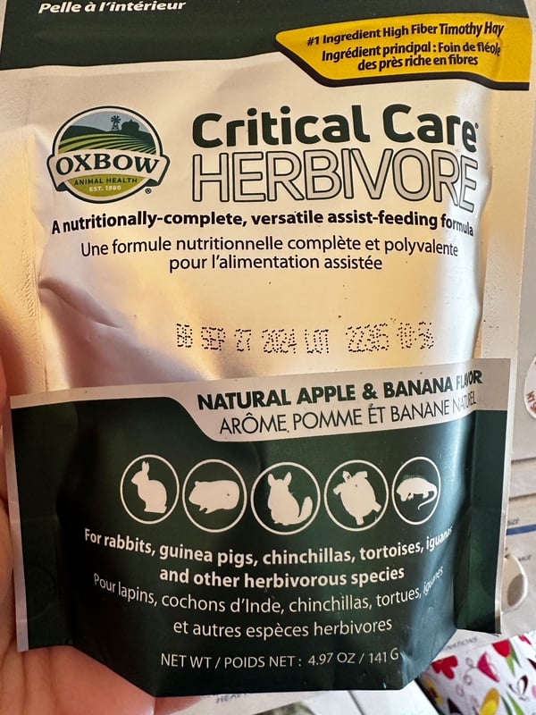 Image of ***Oxbow Critical Care***Apple & Banana