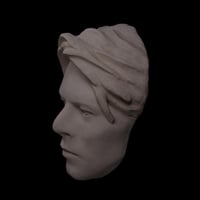 Image 4 of 'The Man Who Fell To Earth' White Clay Face Sculpture